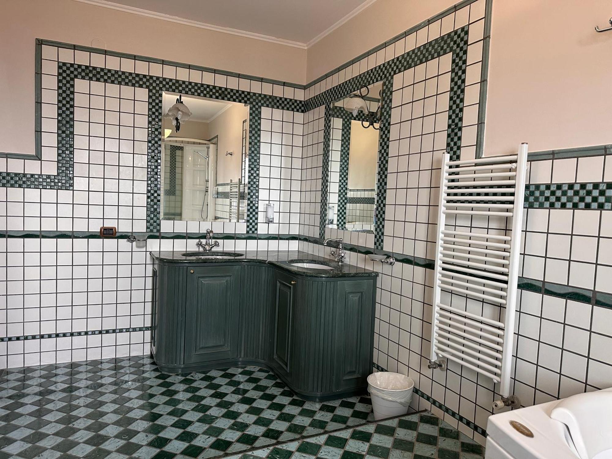 Palazzo Excelsus Hotell Terzigno Rom bilde